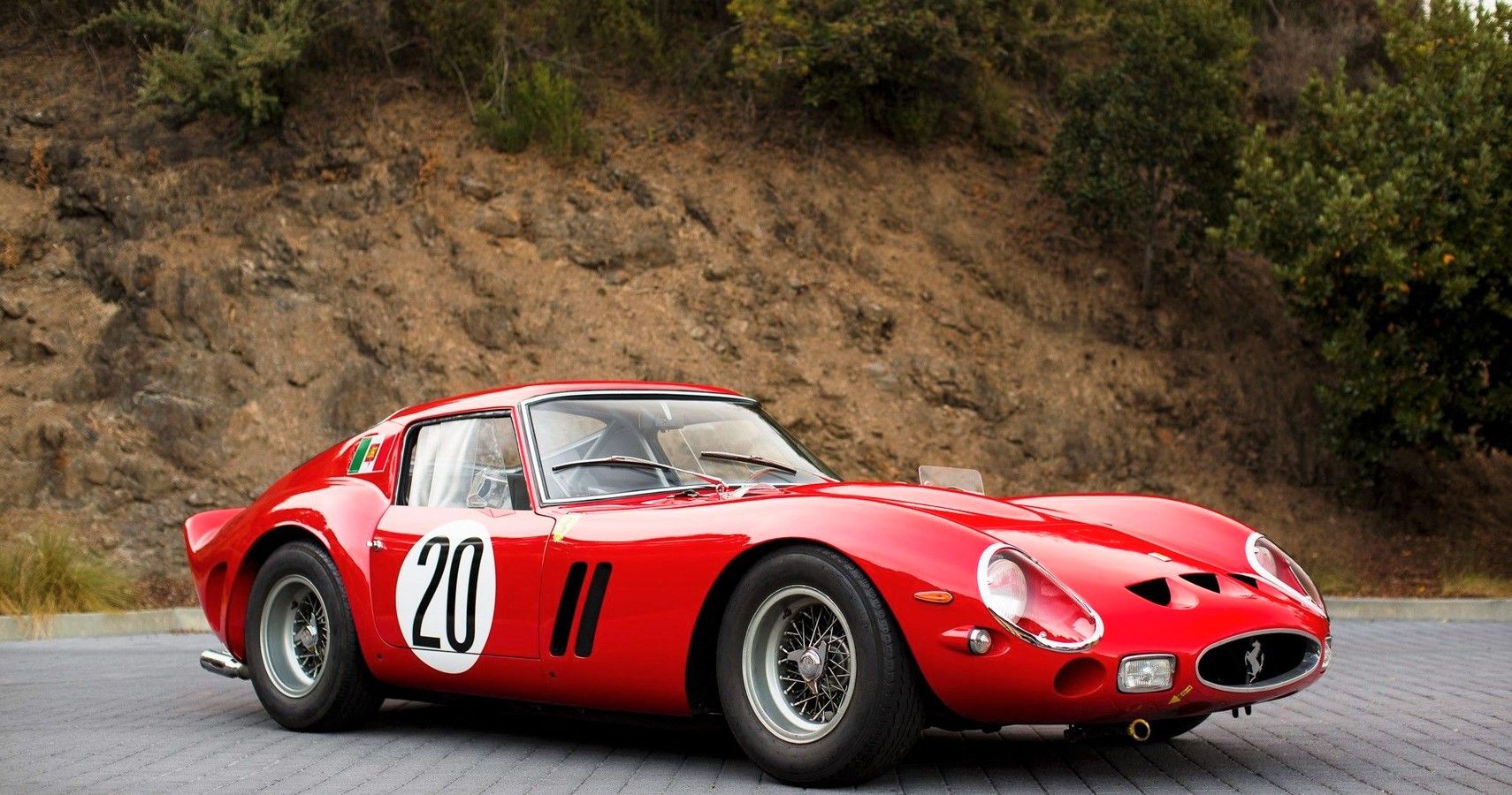 10 Of The Most Gorgeous Italian Cars Of All Time