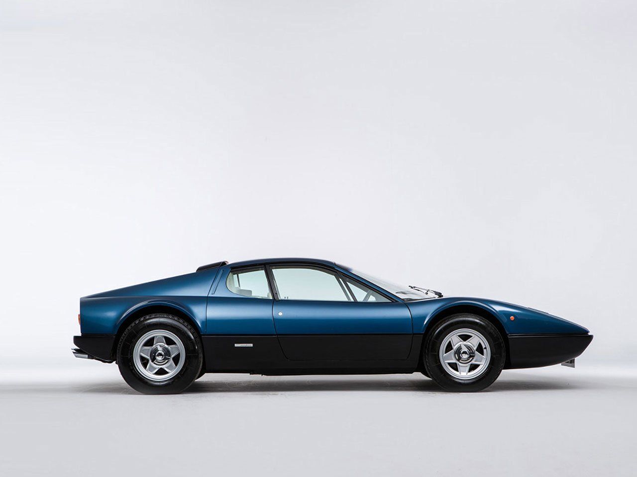 10 Things Everyone Forgot About The Ferrari 365 GTB/4 Daytona