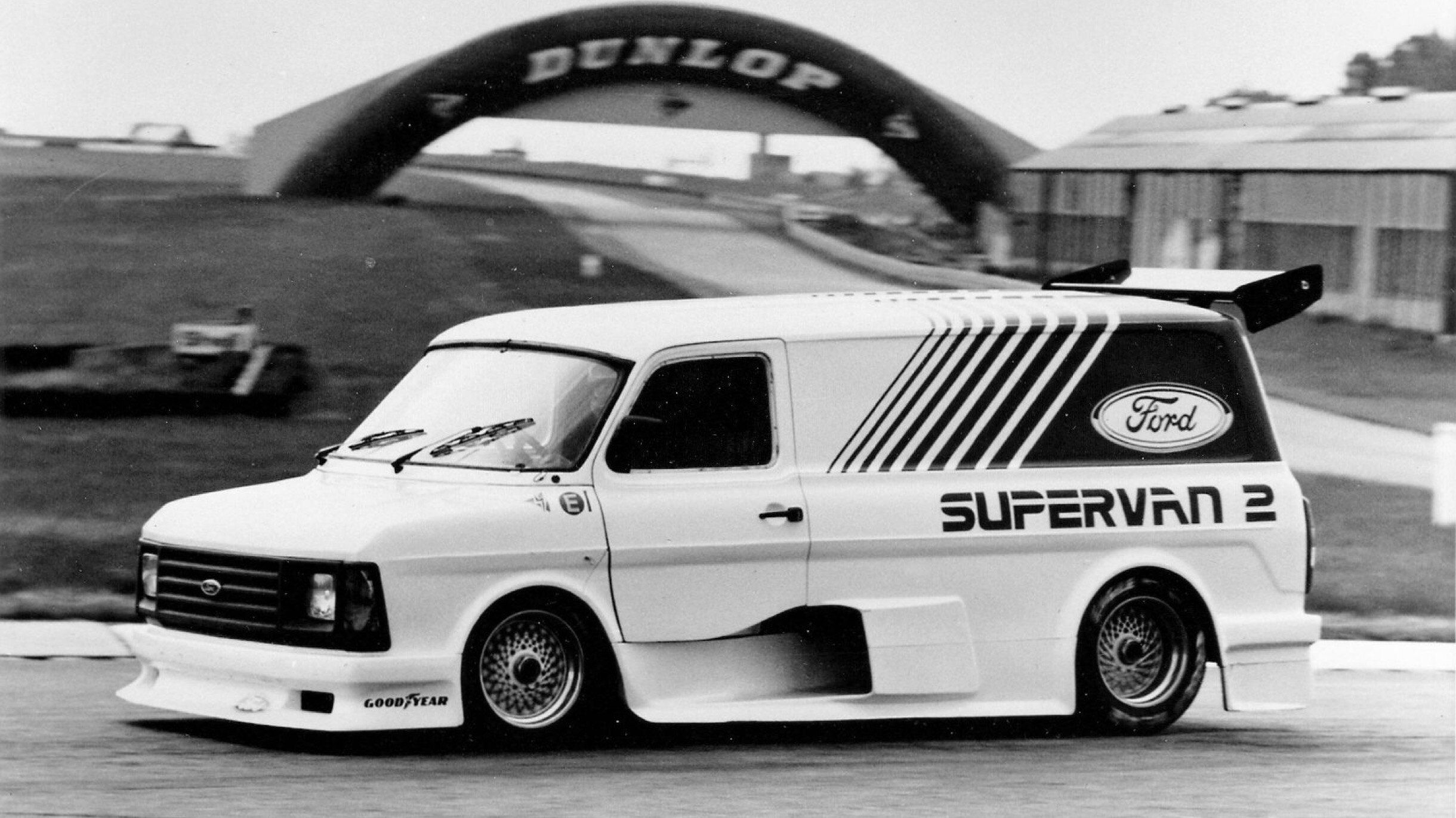 Ford Supervan 2 was used to highlight the Transit's high performance