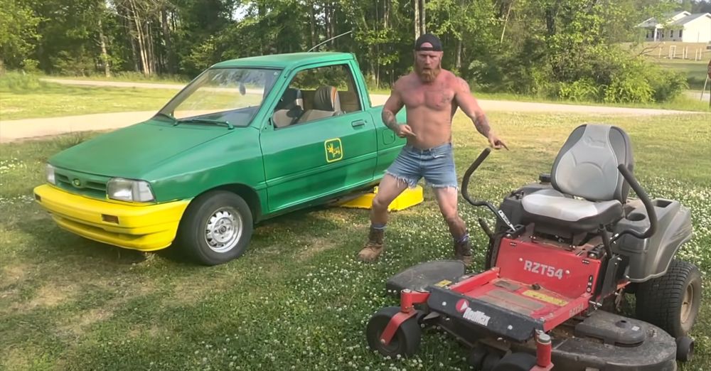 Ginger Billy compares John Beer mower with a no-turn mower
