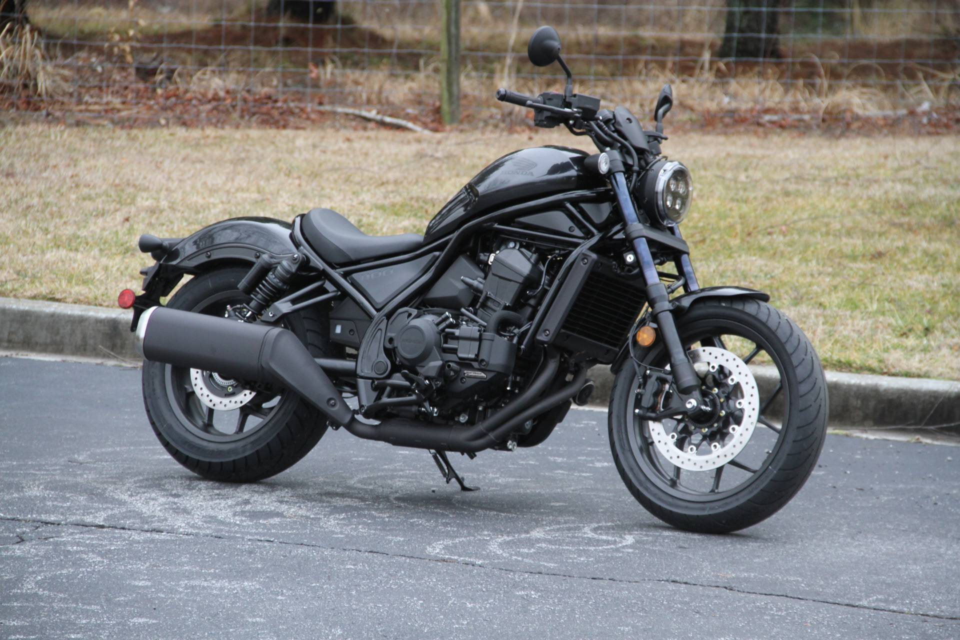 10 Things Every Motorcycle Enthusiast Should Know About The 22 Honda Rebel 1100