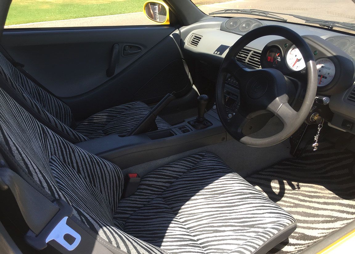 An Image Showing The Interiors Of A Honda Beat