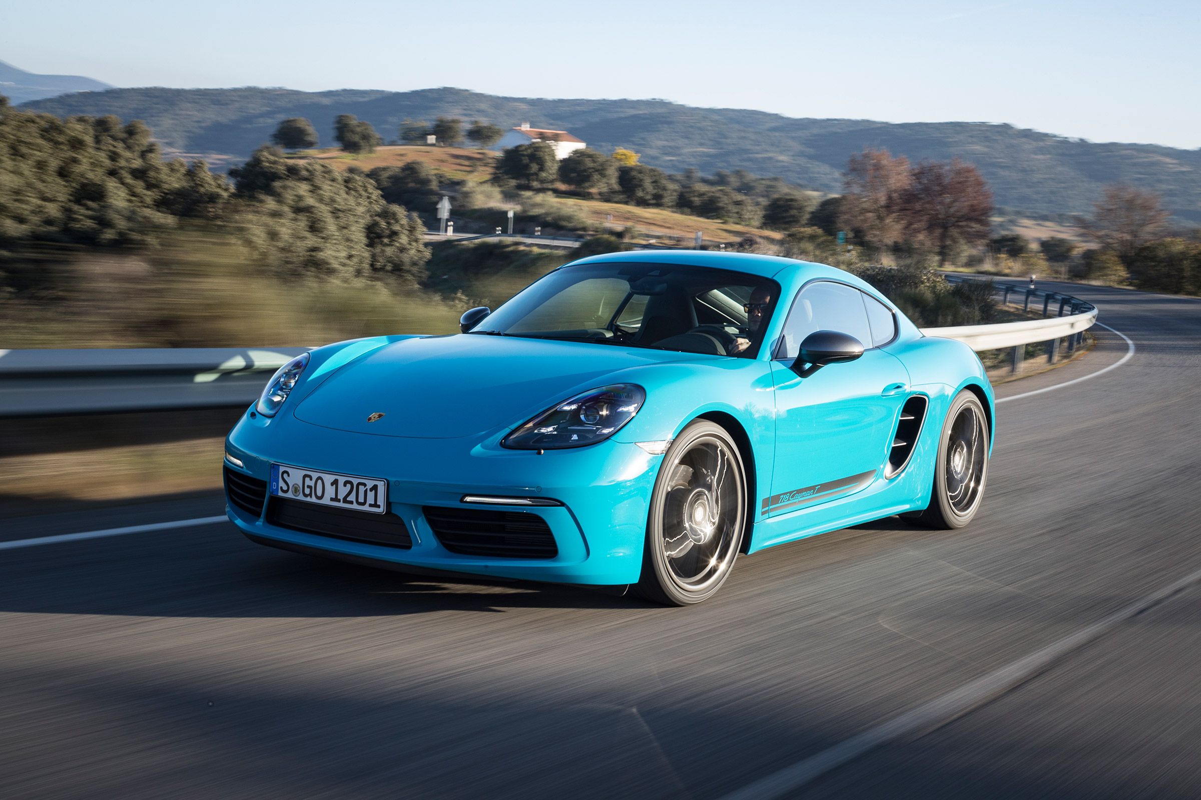 Battle Of The Road Beasts: Mustang Mach 1 Vs Porsche 718 Cayman T