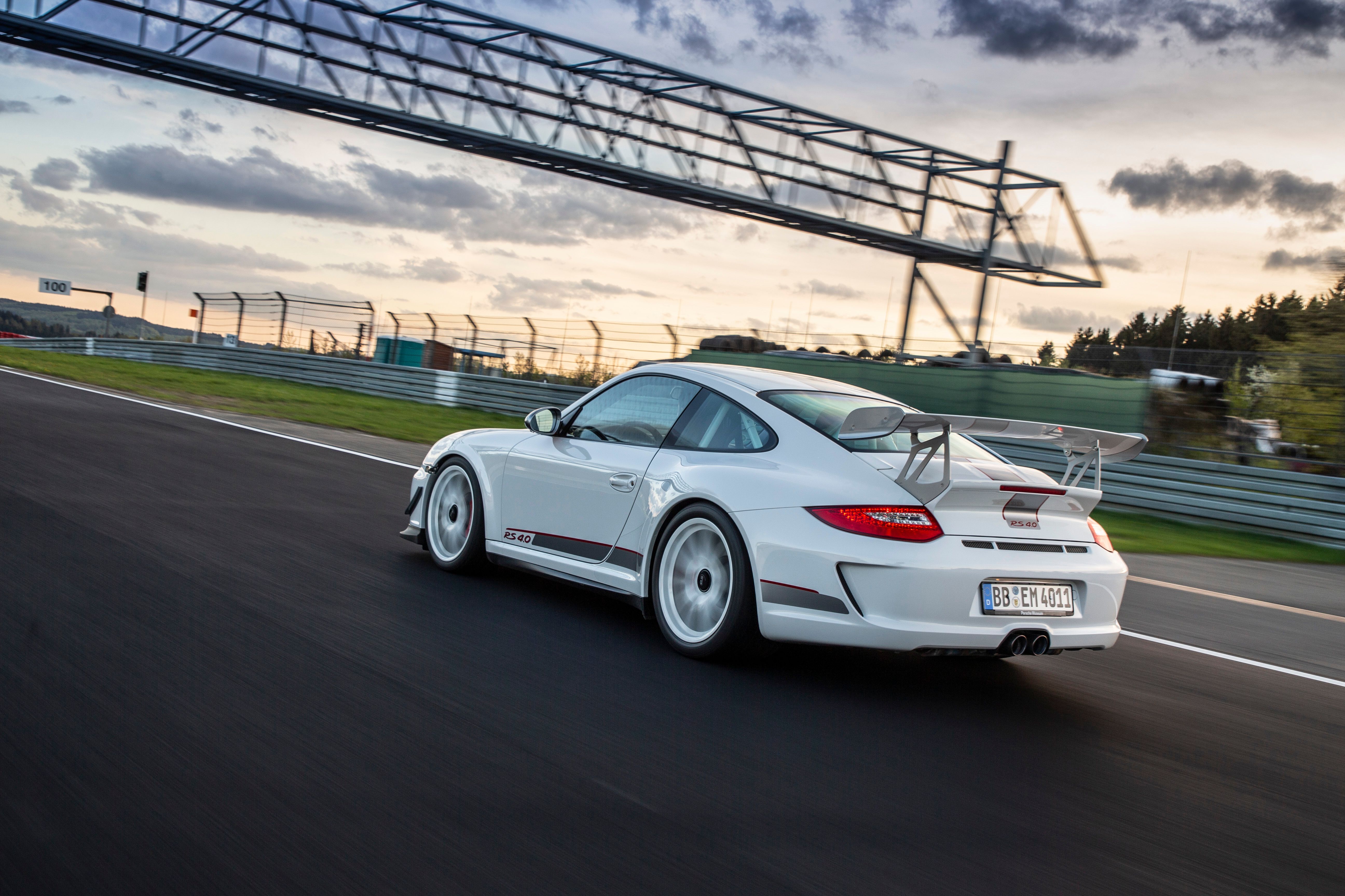 A 911 GT3 RS 4.0 on a track.
