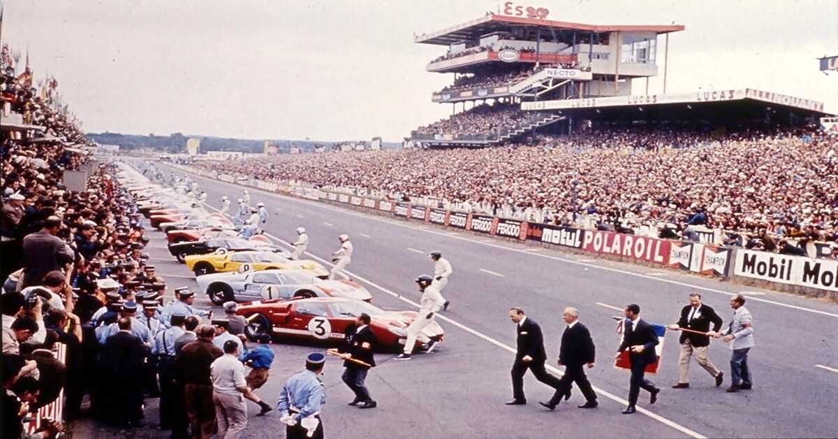 Start of 1966 Le Mans