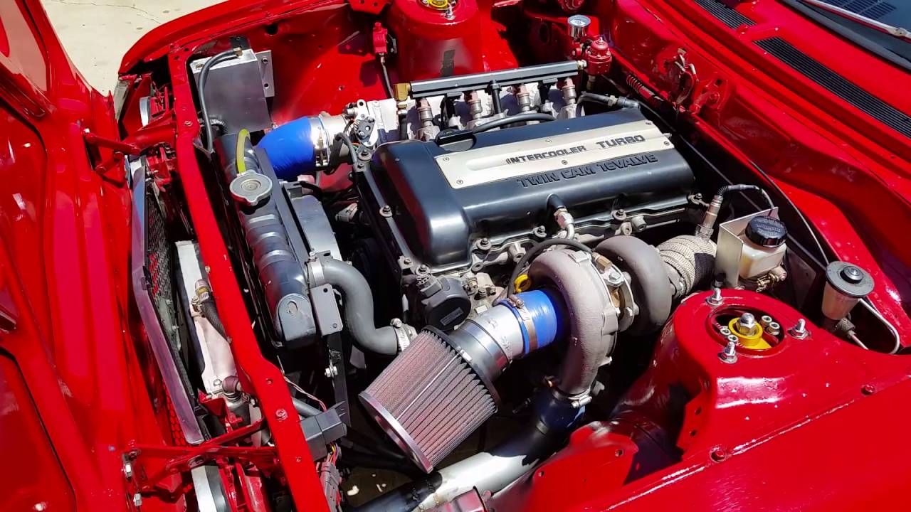 An Image Of 1971 Toyota Celica's Engine