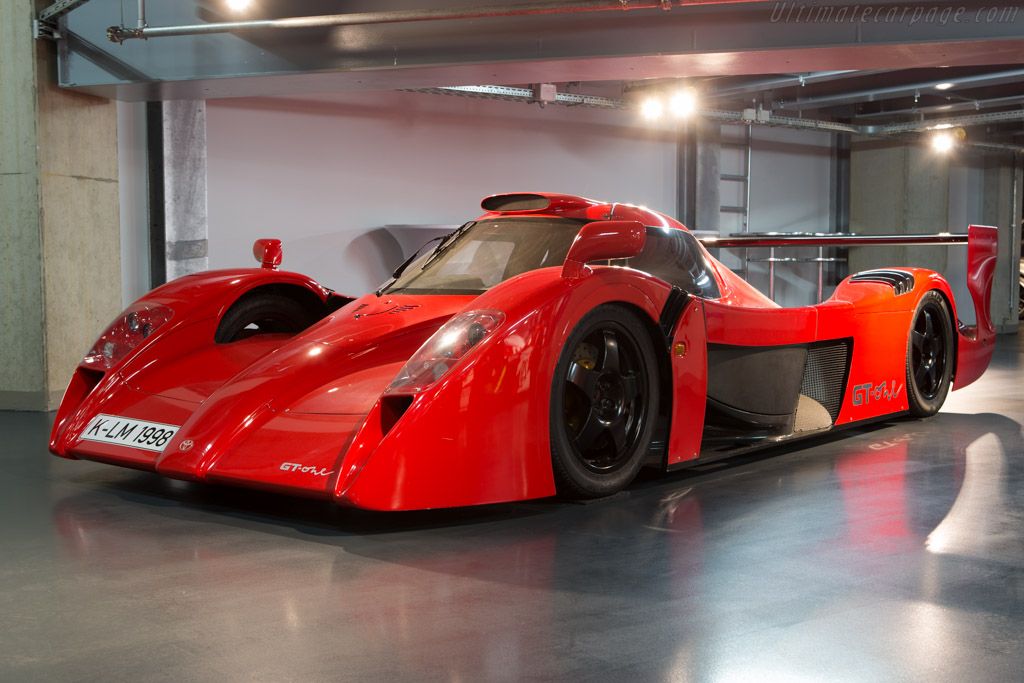 Toyota-GT-One-Road-Car (Red) - Front