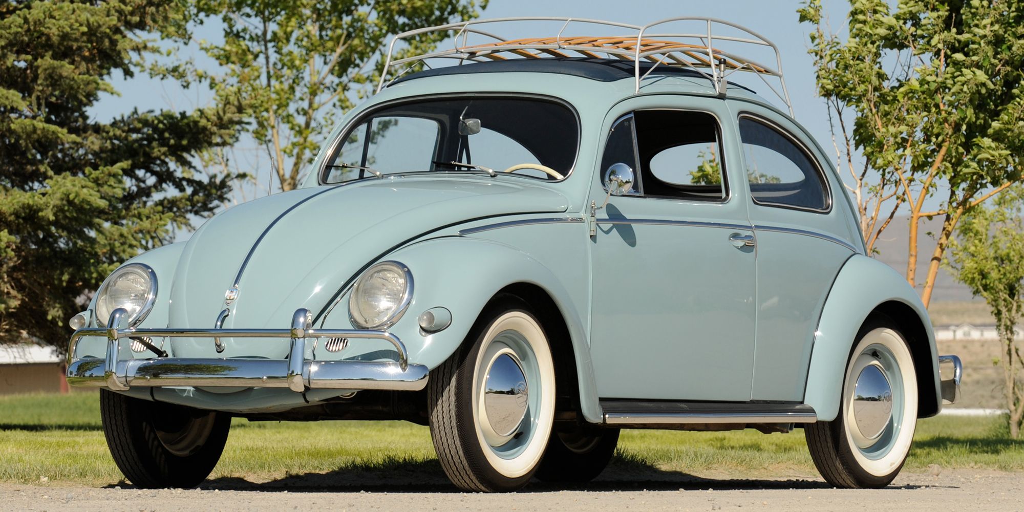 The front of a 1953 VW Beetle