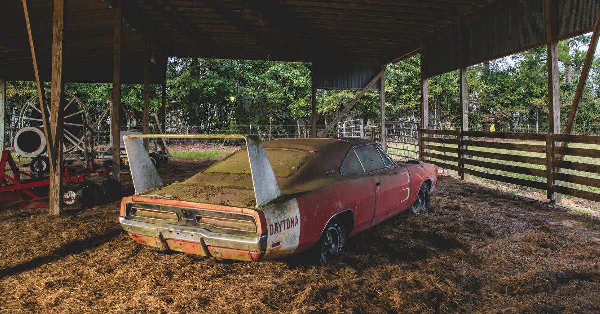 5 Stunning American Muscle Car Barn Finds 5 European Sports Car Barn