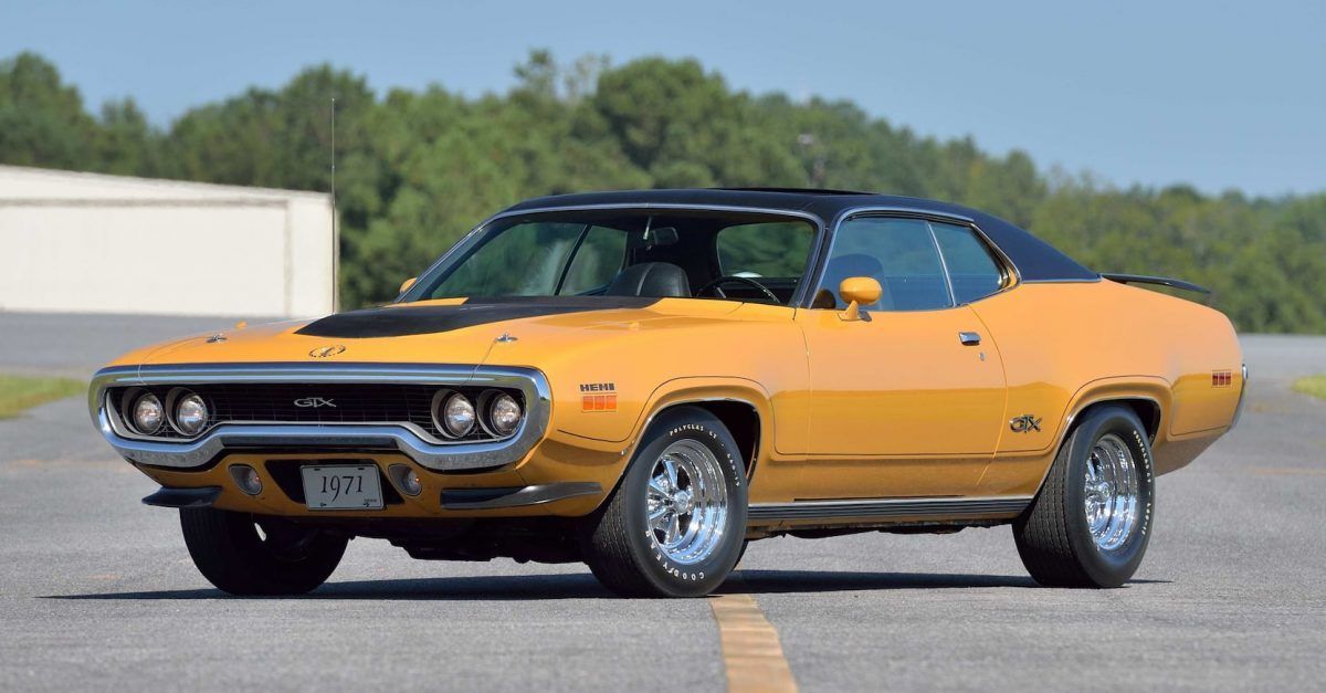 These Classic Muscle Cars Had Some Incredible Luxury Features