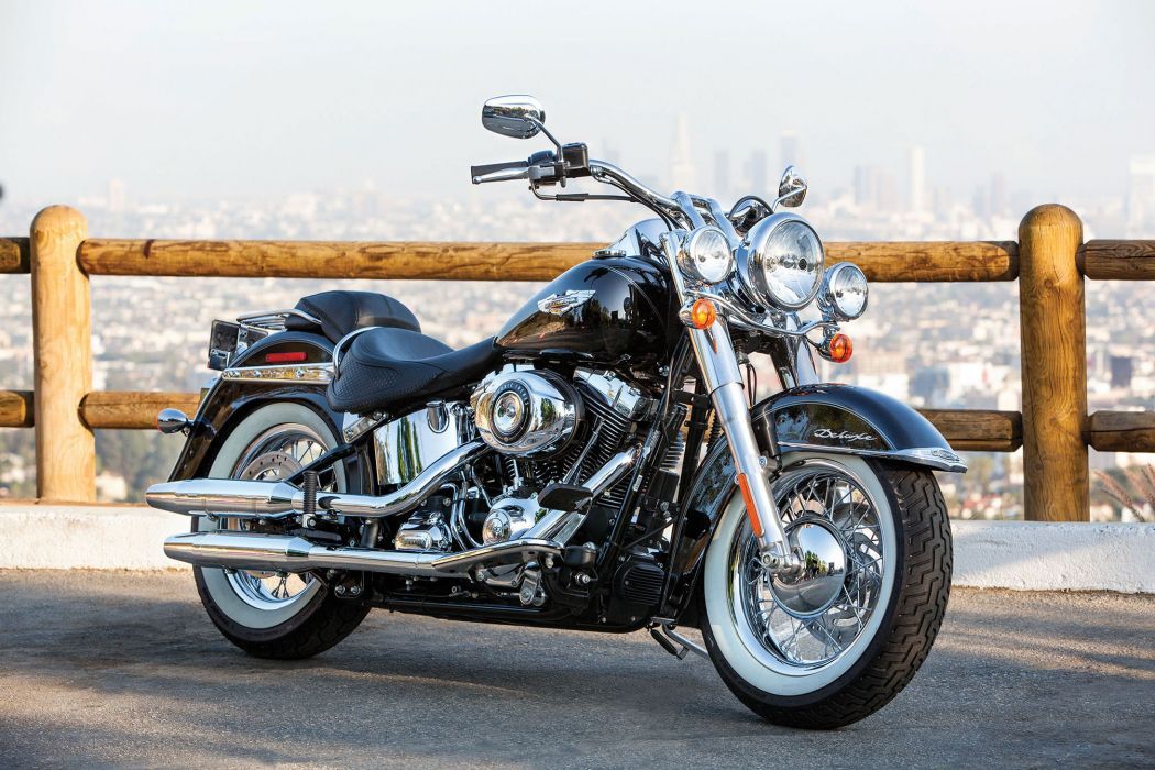 softail deluxe