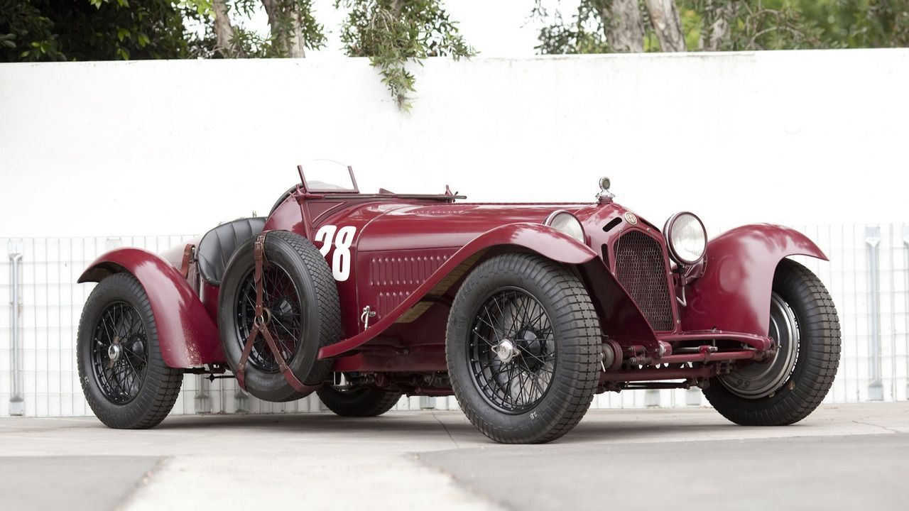1933 Alfa Romeo 8C 2300 Monza, #28, nose, red, competition