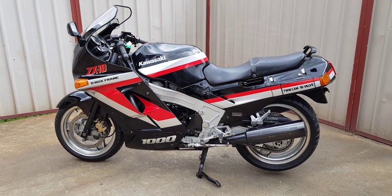 5 Fastest Japanese Motorcycles Of The '90s (And 5 American We'd 