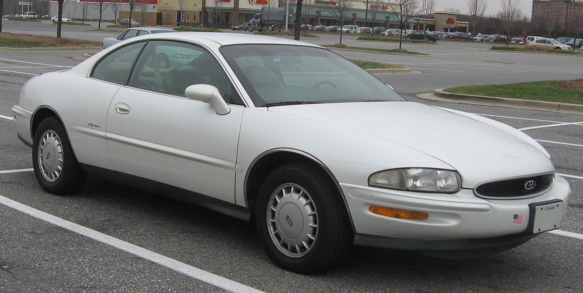 1999 Buick Riviera 