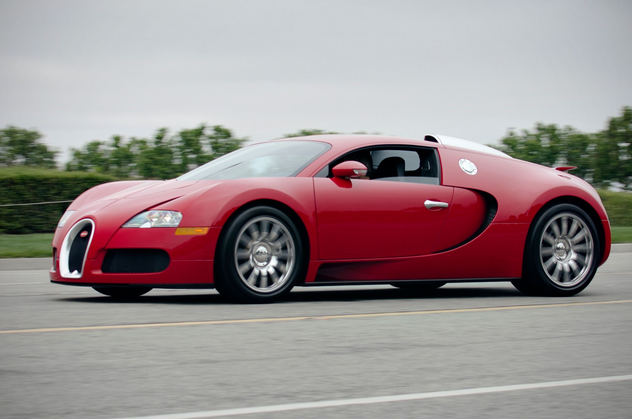2004 Bugatti Veyron 