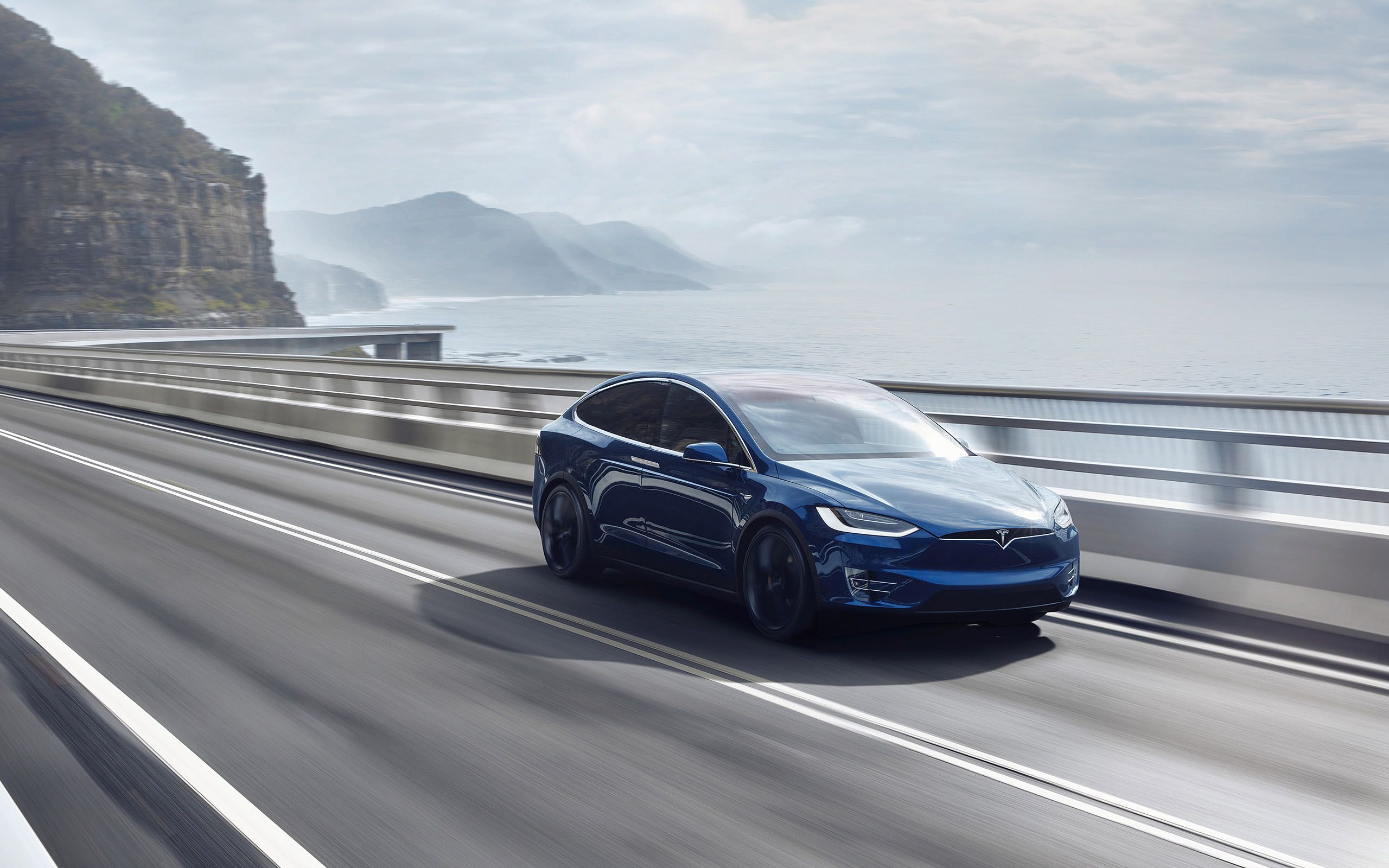 These Are The Coolest Features On The Tesla Model X