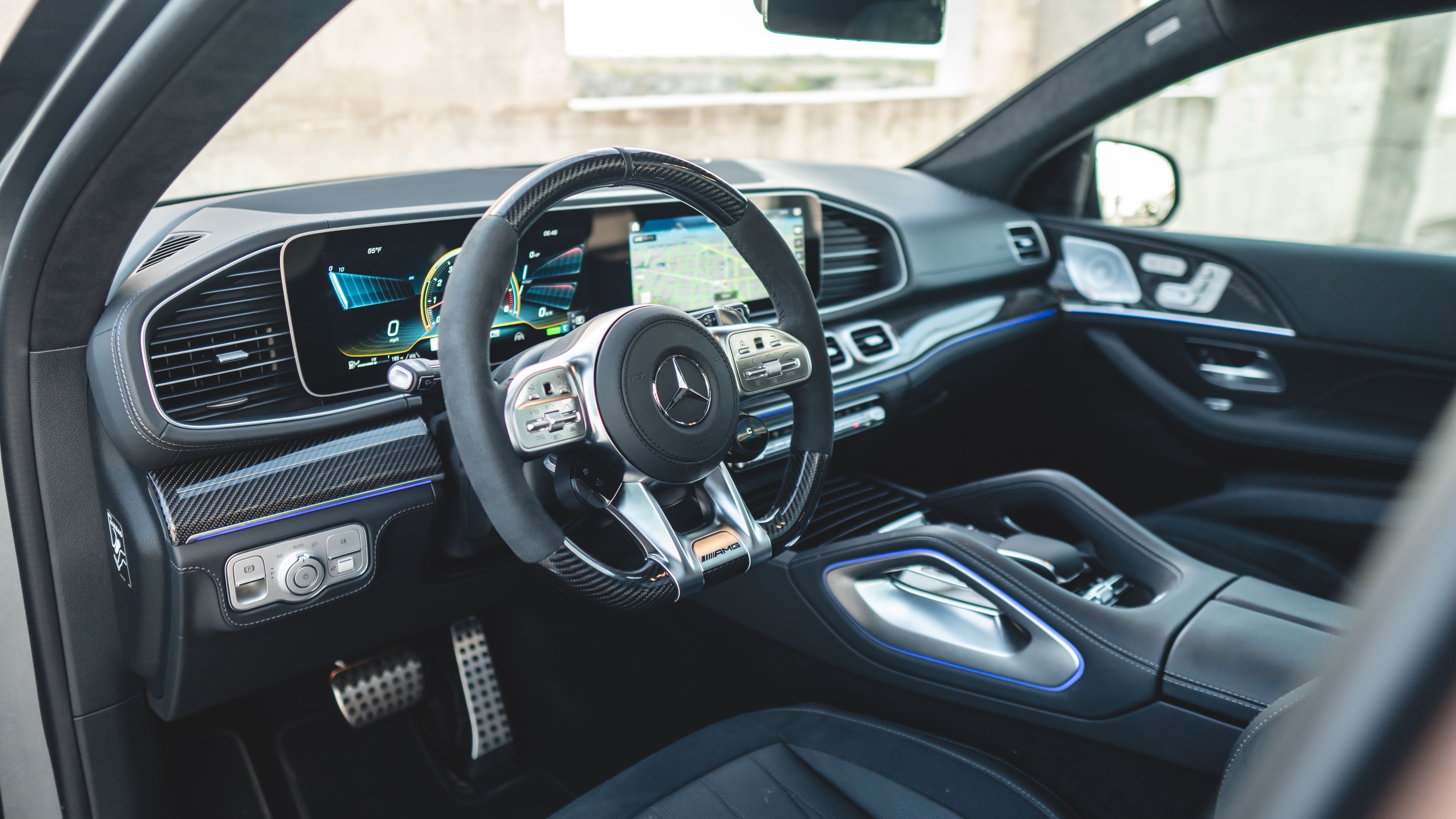2021-Mercedes-AMG-GLE-63-S-03