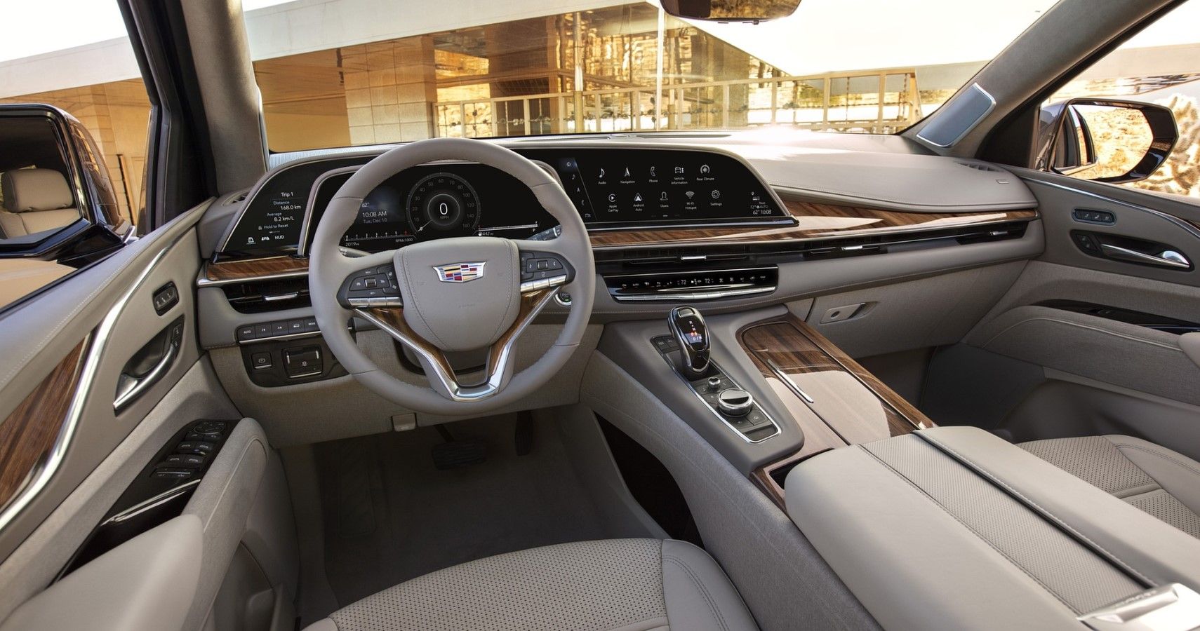 2021 Cadillac Escalade interior dashboard layout view