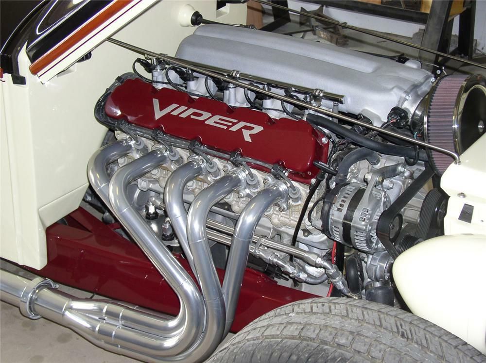 An-Image-Of-The-1926-Packard-426-Boat-Tails-Engine