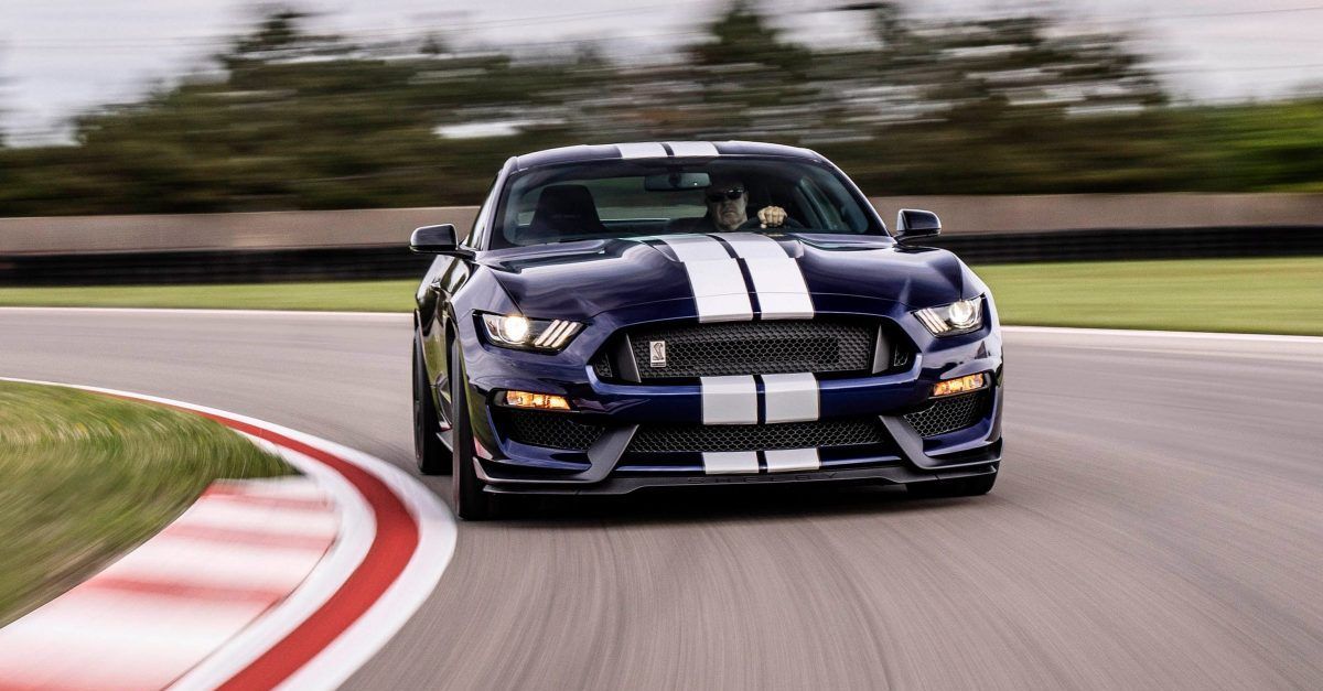  Ford Shelby Mustang GT350 