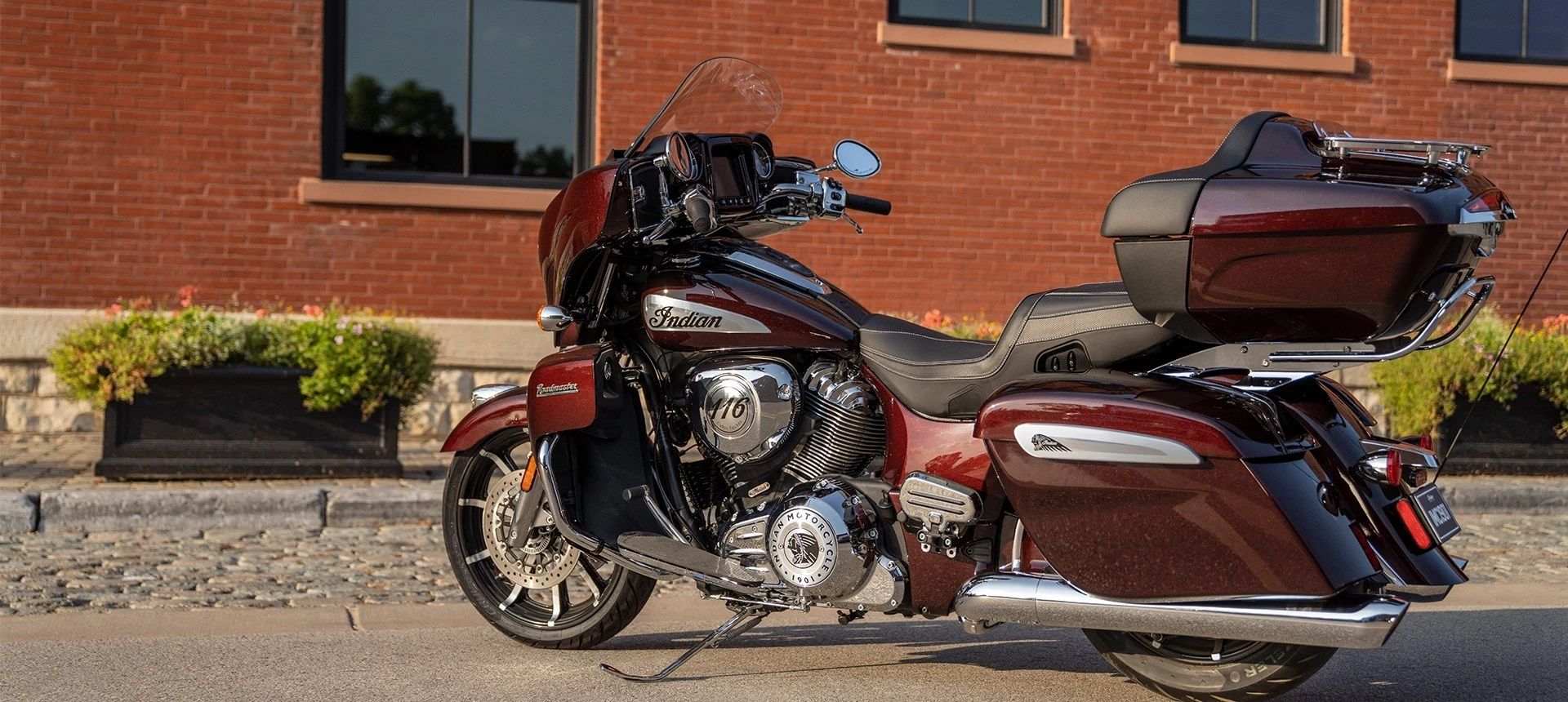 Indian-Roadmaster-Limited-3