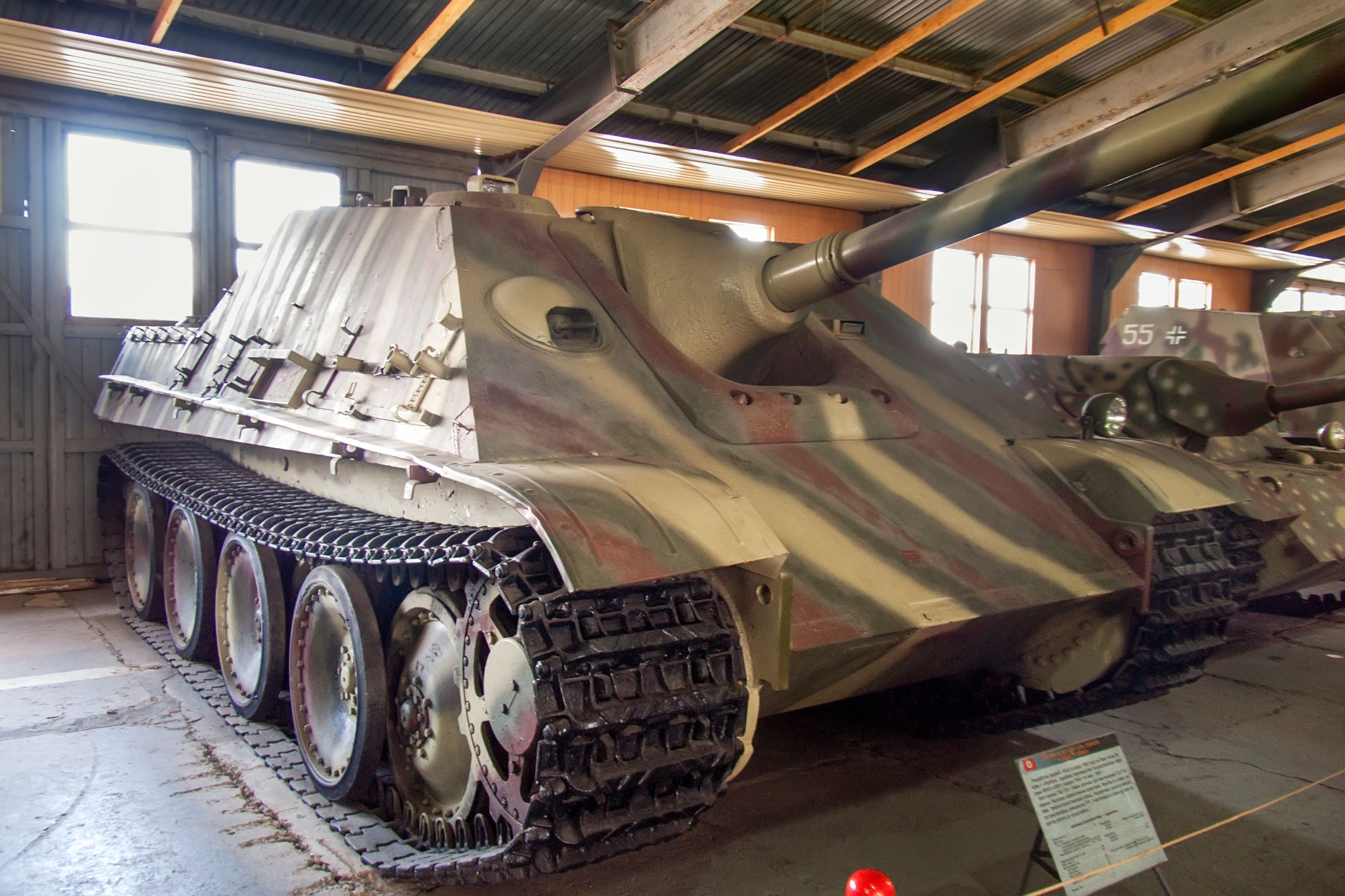 Jagdpanther_in_the_Kubinka_Museum_02