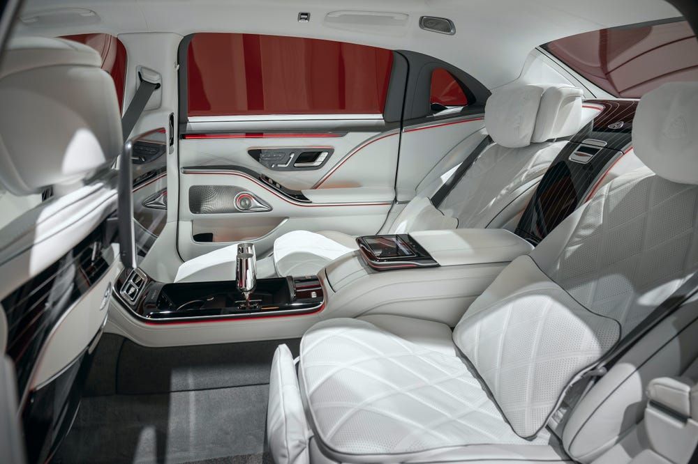 Luxuroius Interior Mercedes-Maybach S-Class