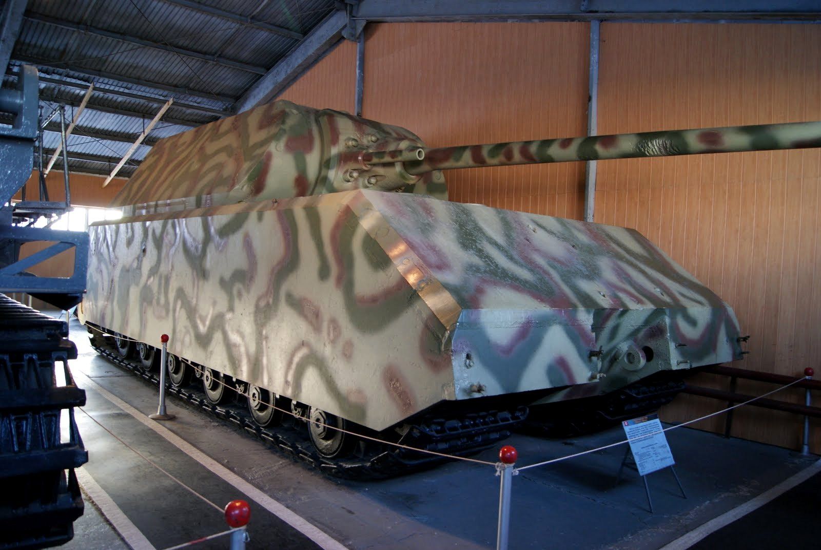 Panzerkampfwagen_Maus,_Kubinka_Tank_Museum