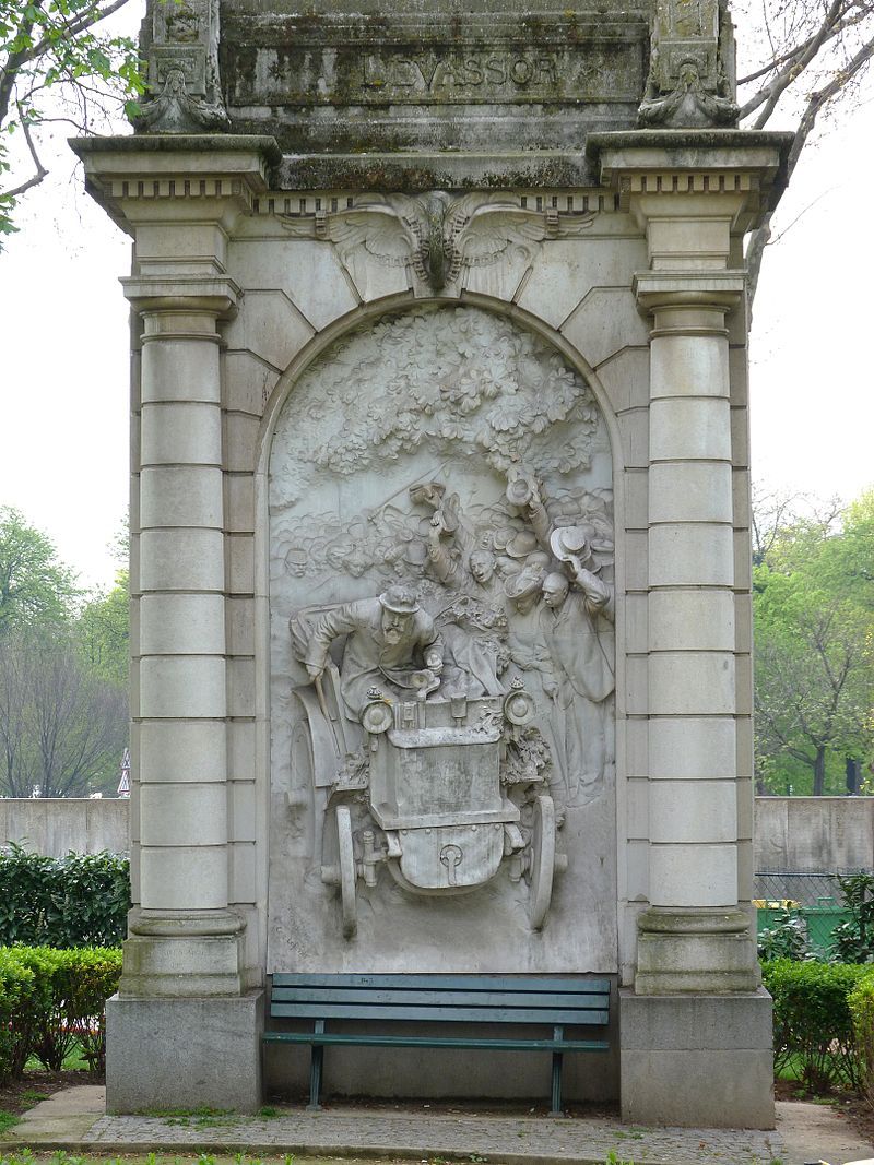 Paris-Bordeaux-Paris_1895-Monument_à_Levassor_1907-1
