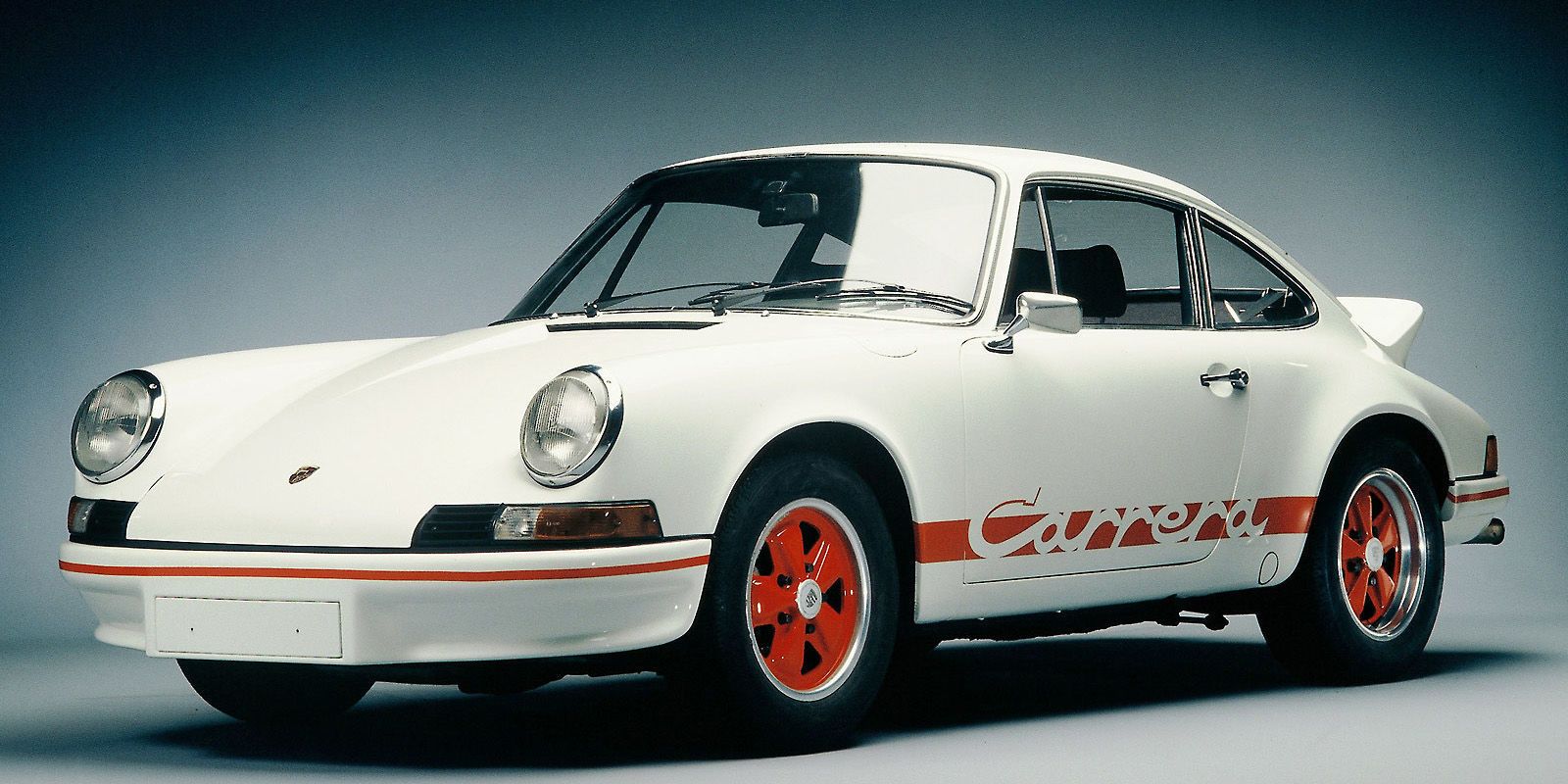  Porsche 911 992 2.7 RS 