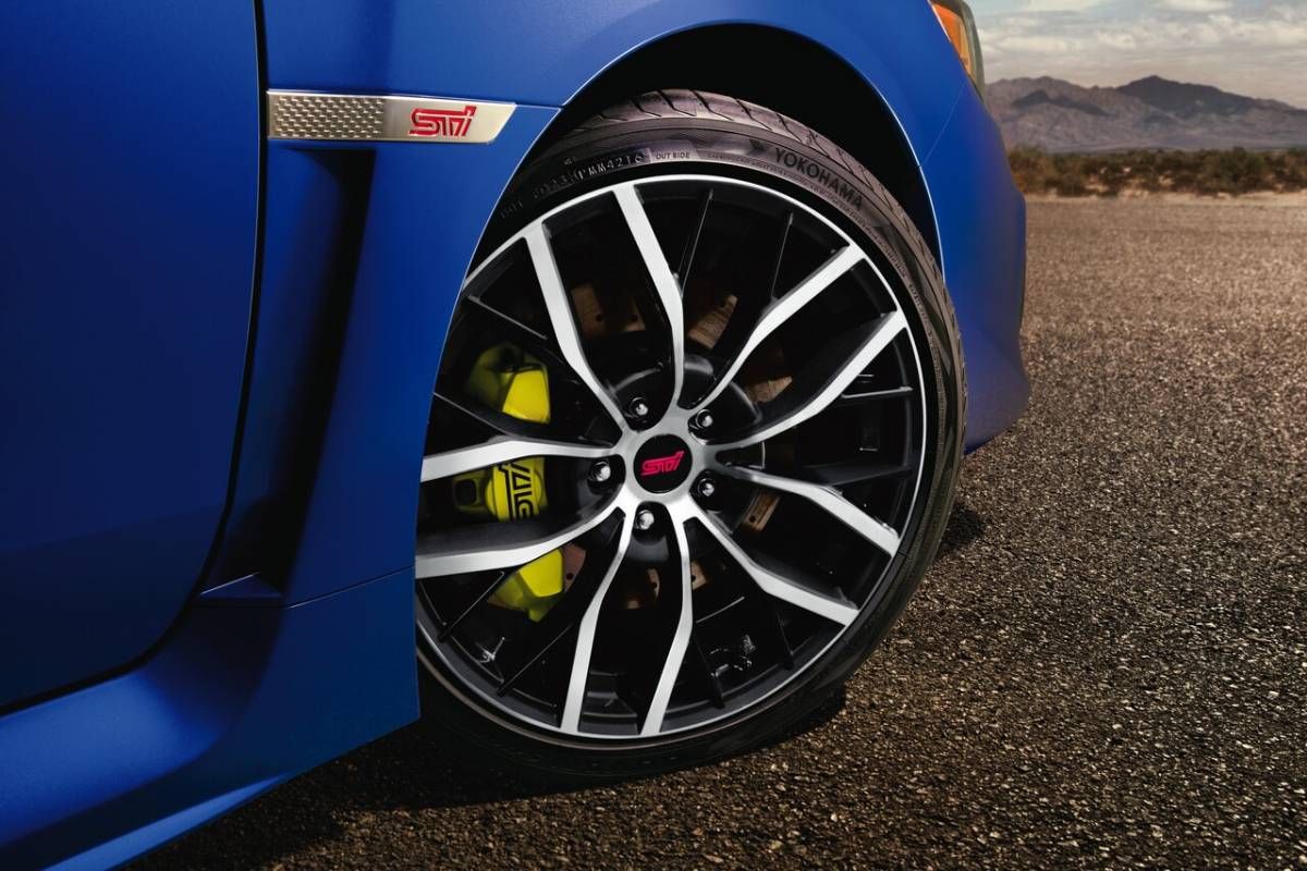 STi brakes slashgear