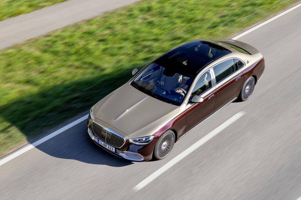 10 Most Incredible Features Of The 21 Mercedes Benz Maybach S Class