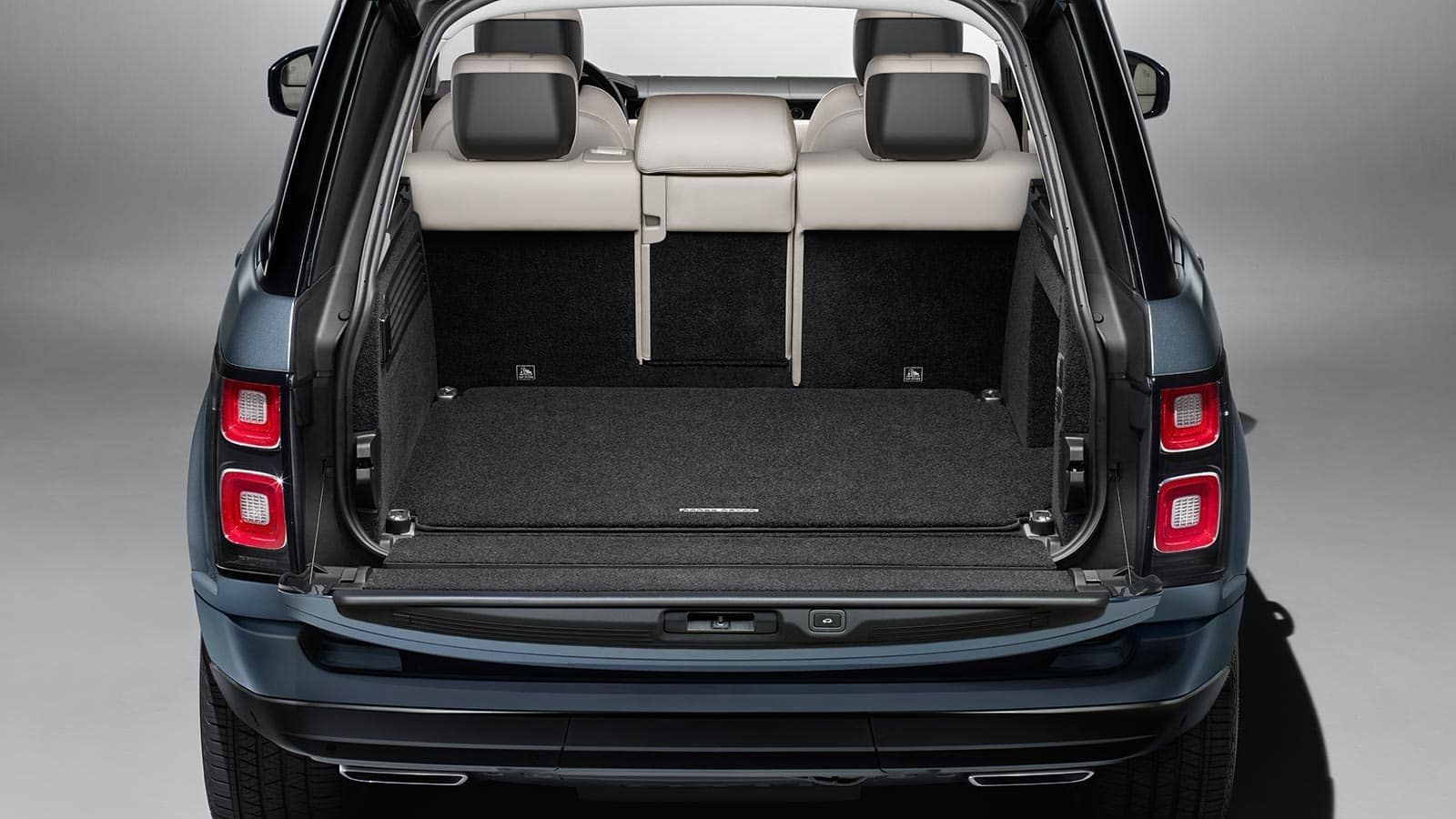 10 Coolest Features Found In The New Range Rover Velar