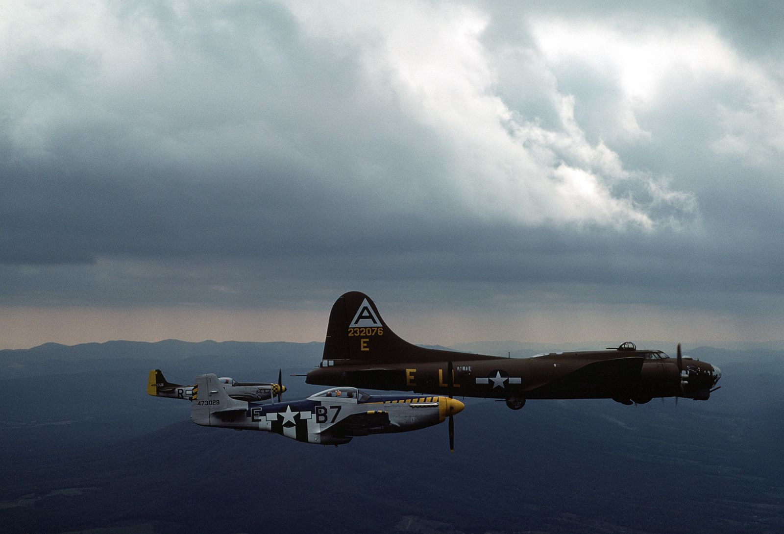 right side view of restored B-17 in flight