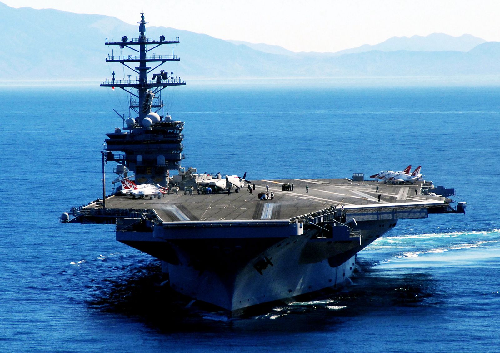 aerial-bow-view-of-the-us-navy-nimitz-class-aircraft-carrier-uss-ronald-reagan-b35460-1600