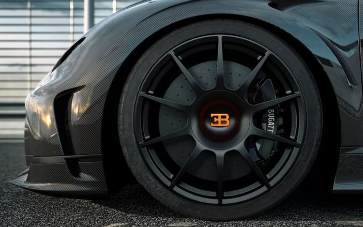 bugatti-chiron-black-wheels-tires-300-MPH-side-via-bugatti