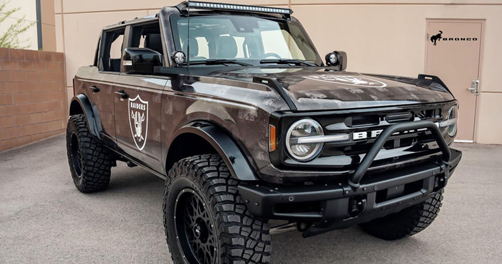 Raiders Edition Ford Bronco To Benefit Charity Up At Barrett-Jackson