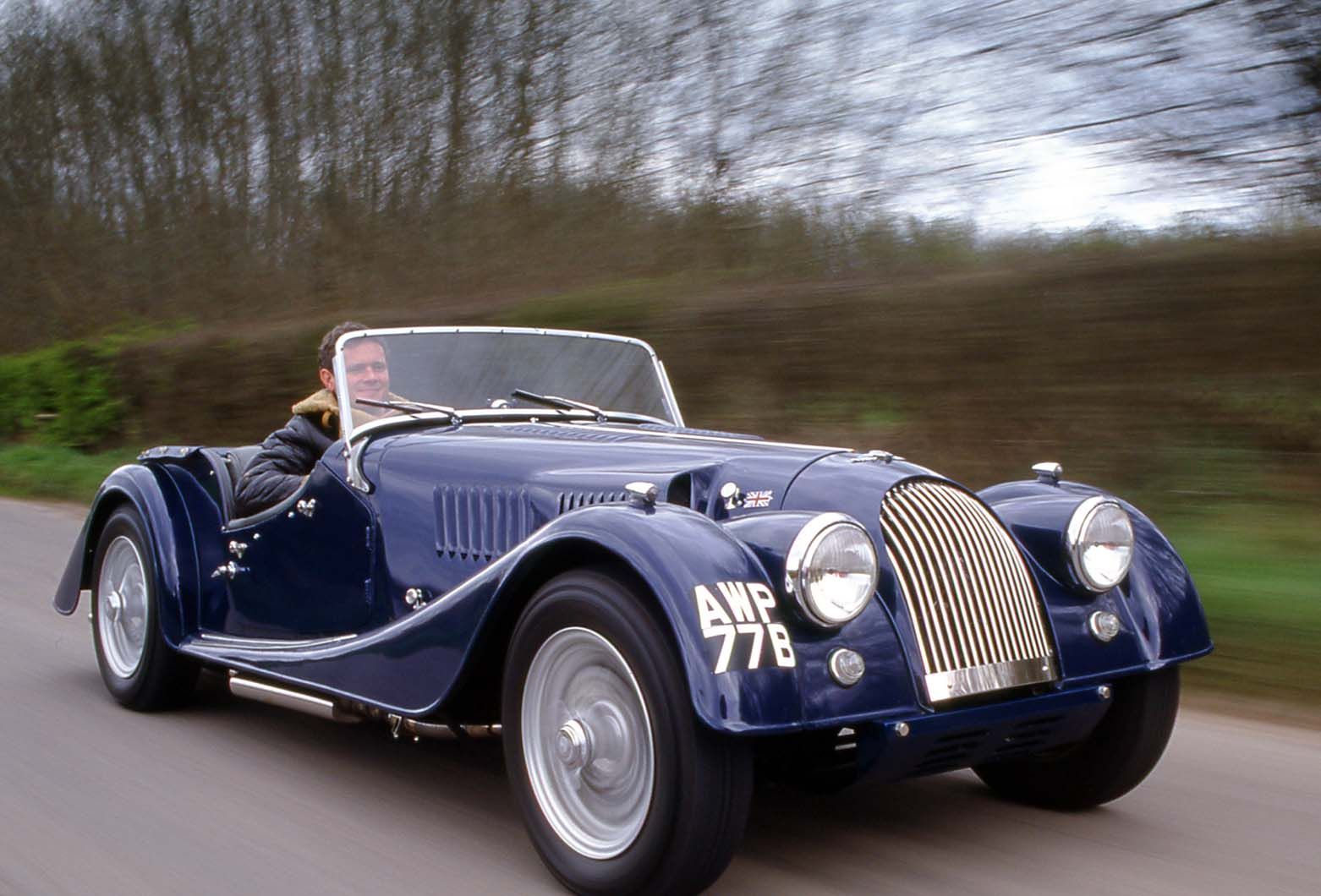 Morgan roadster. Роллс ройс 1947г. Jaguar 1945. Авто из англии 5 букв. Morgan roadster 2004.