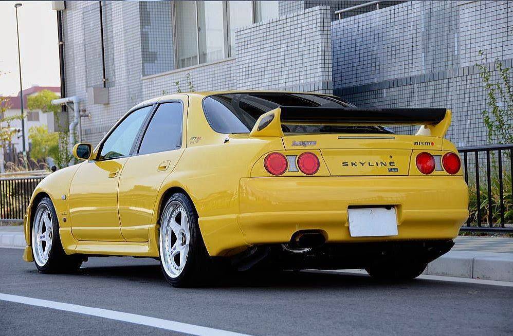 Here S What Made The Nissan Skyline R33 So Awesome