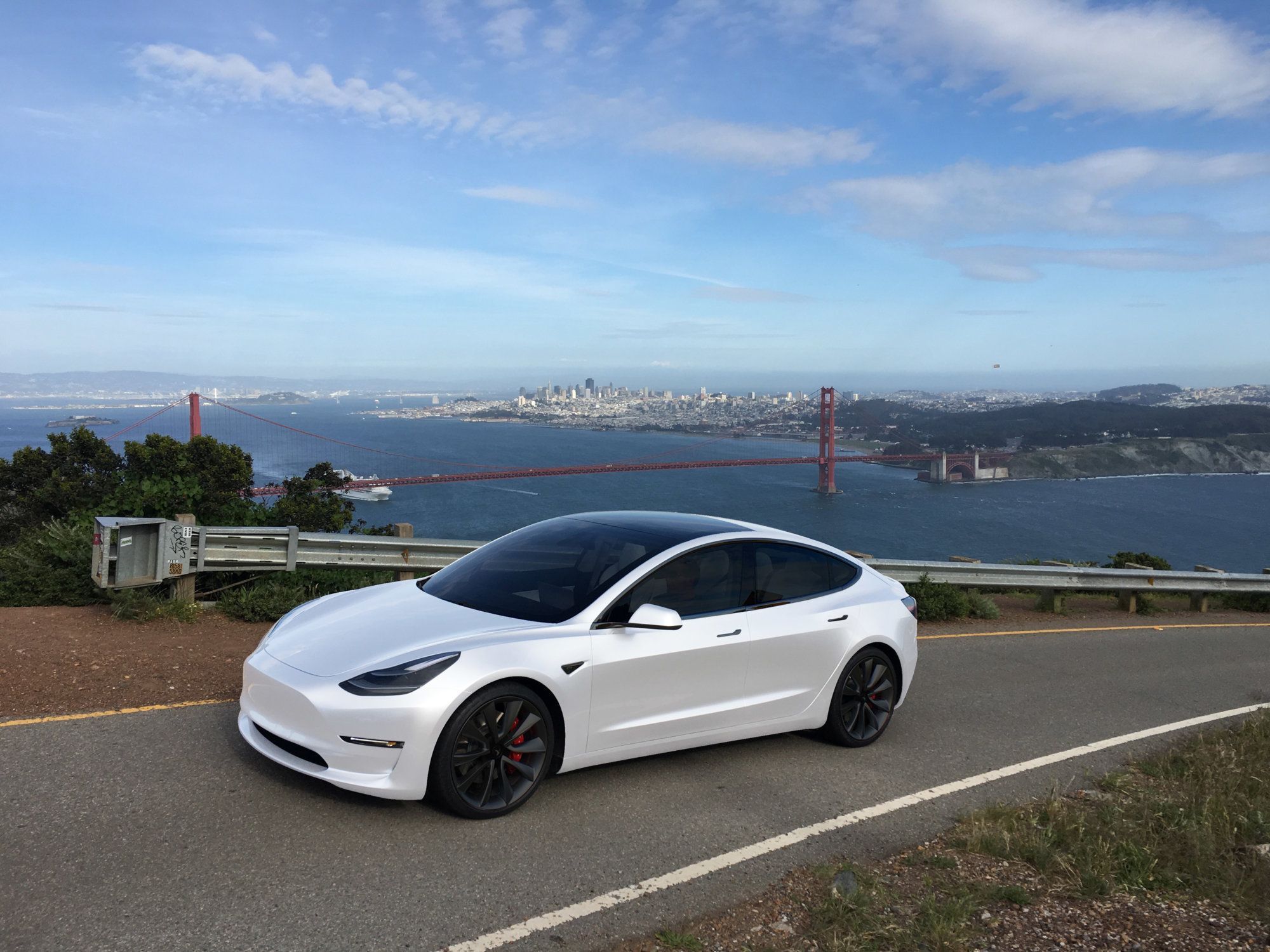 5 Reasons Why We Like The Polestar 2 5 Reasons Why Teslas Model 3 Remains The Better Option