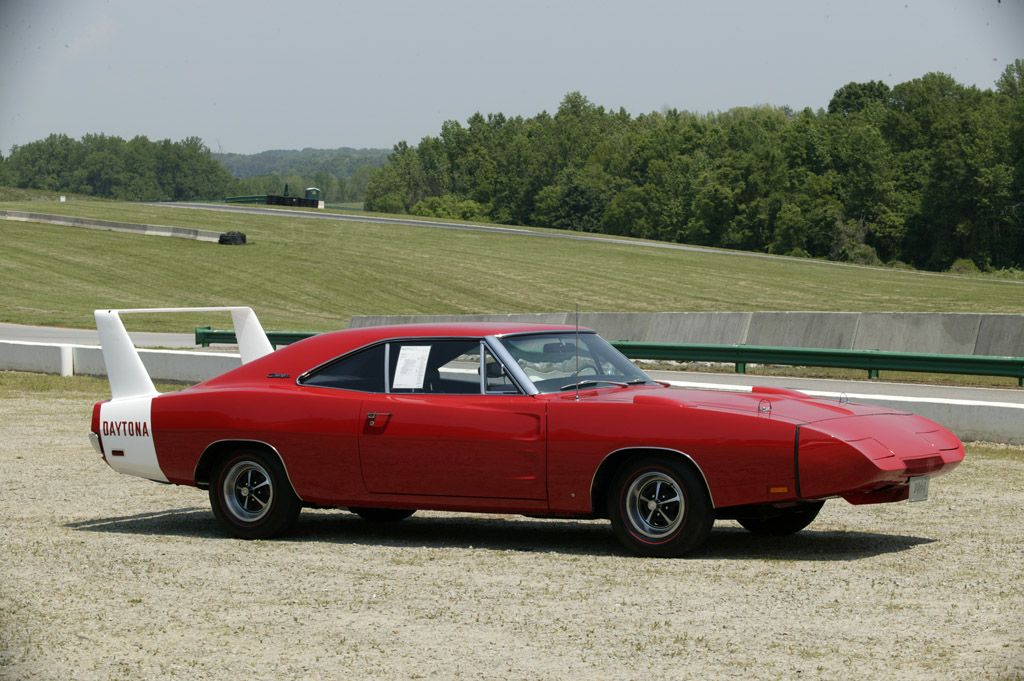 1969-Dodge-Charger-Daytona-1