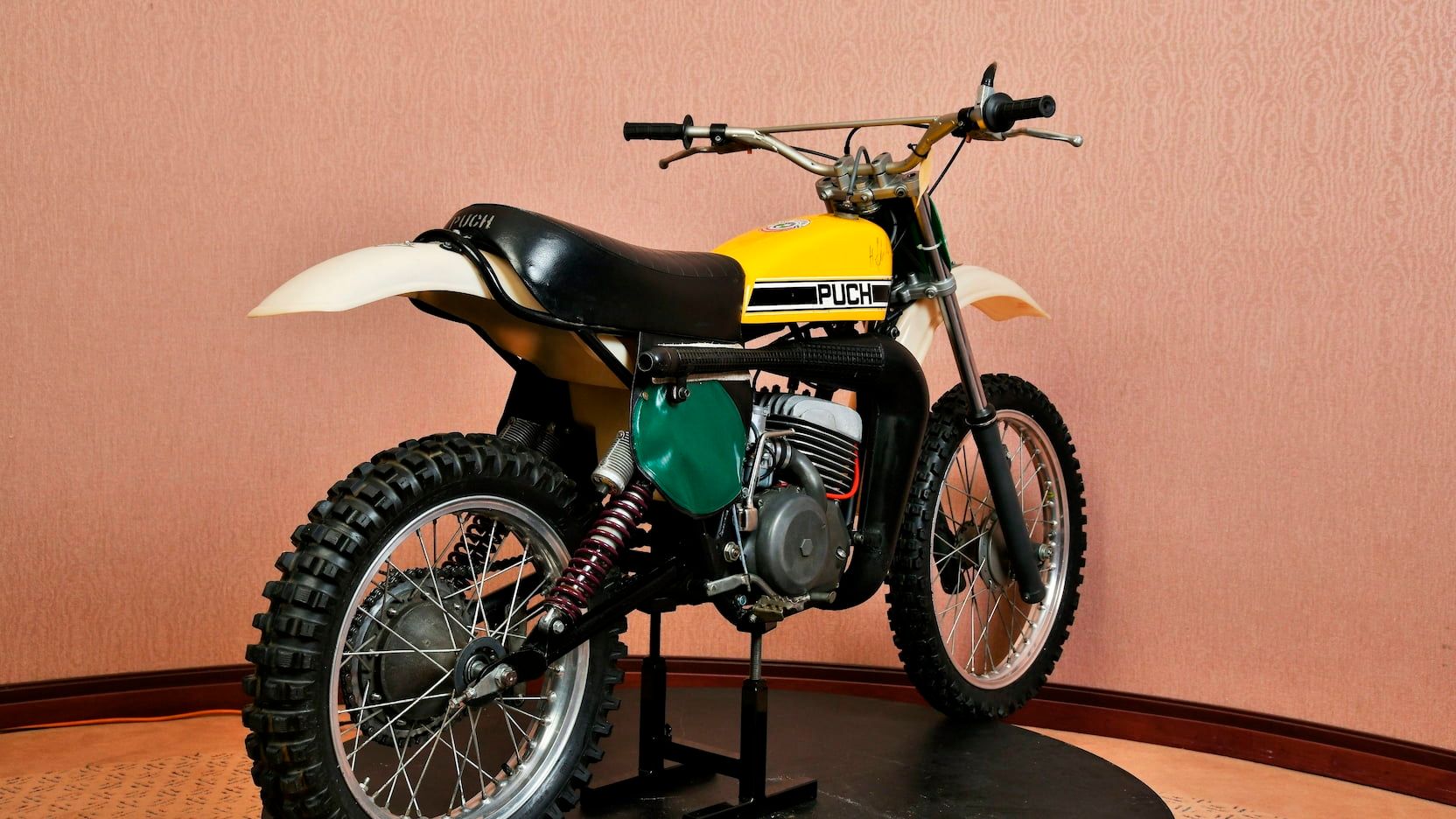 1975-Puch-MC250-Twin-Carb-1