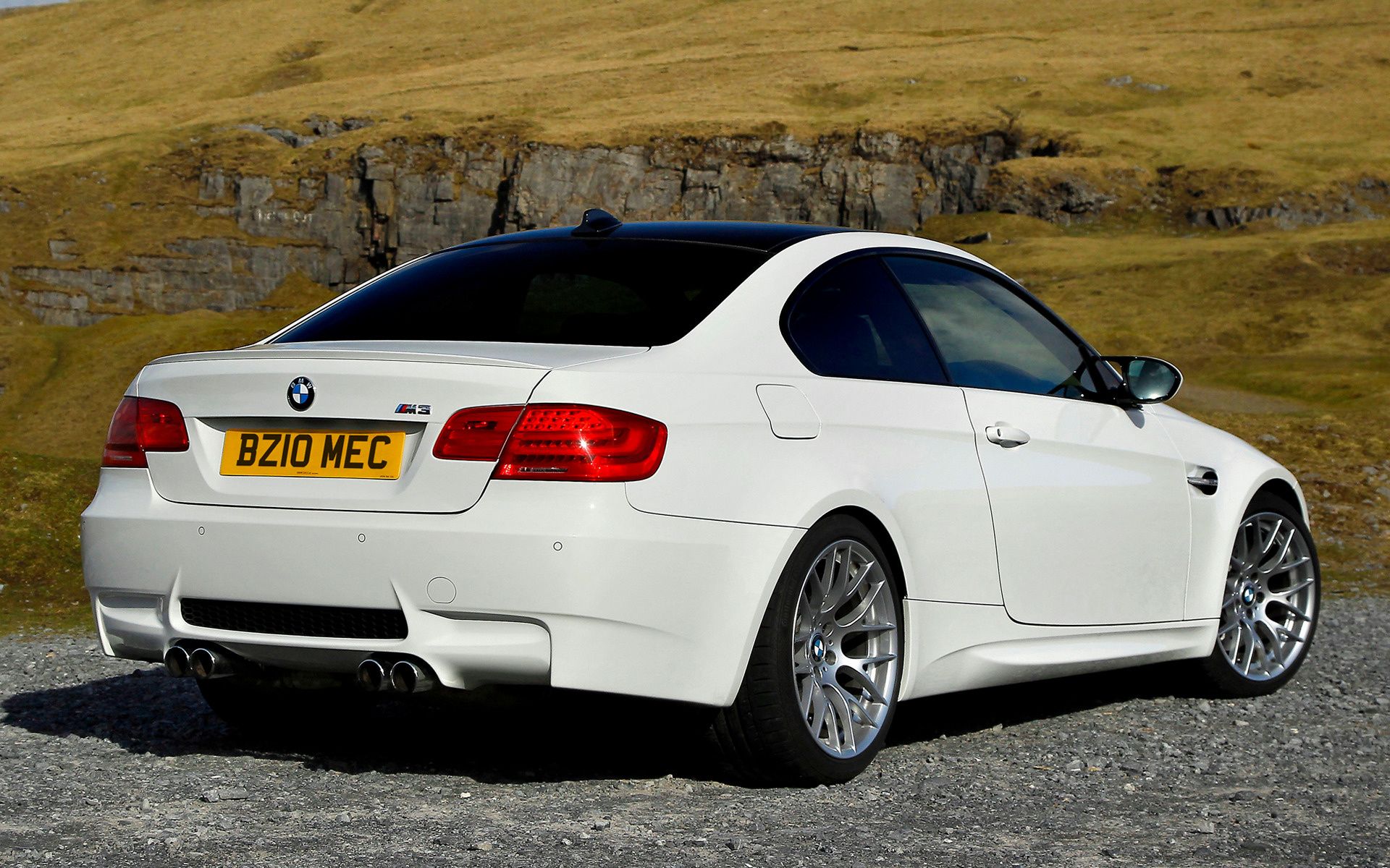 2007 BMW M3, white, rear, Pinterest 