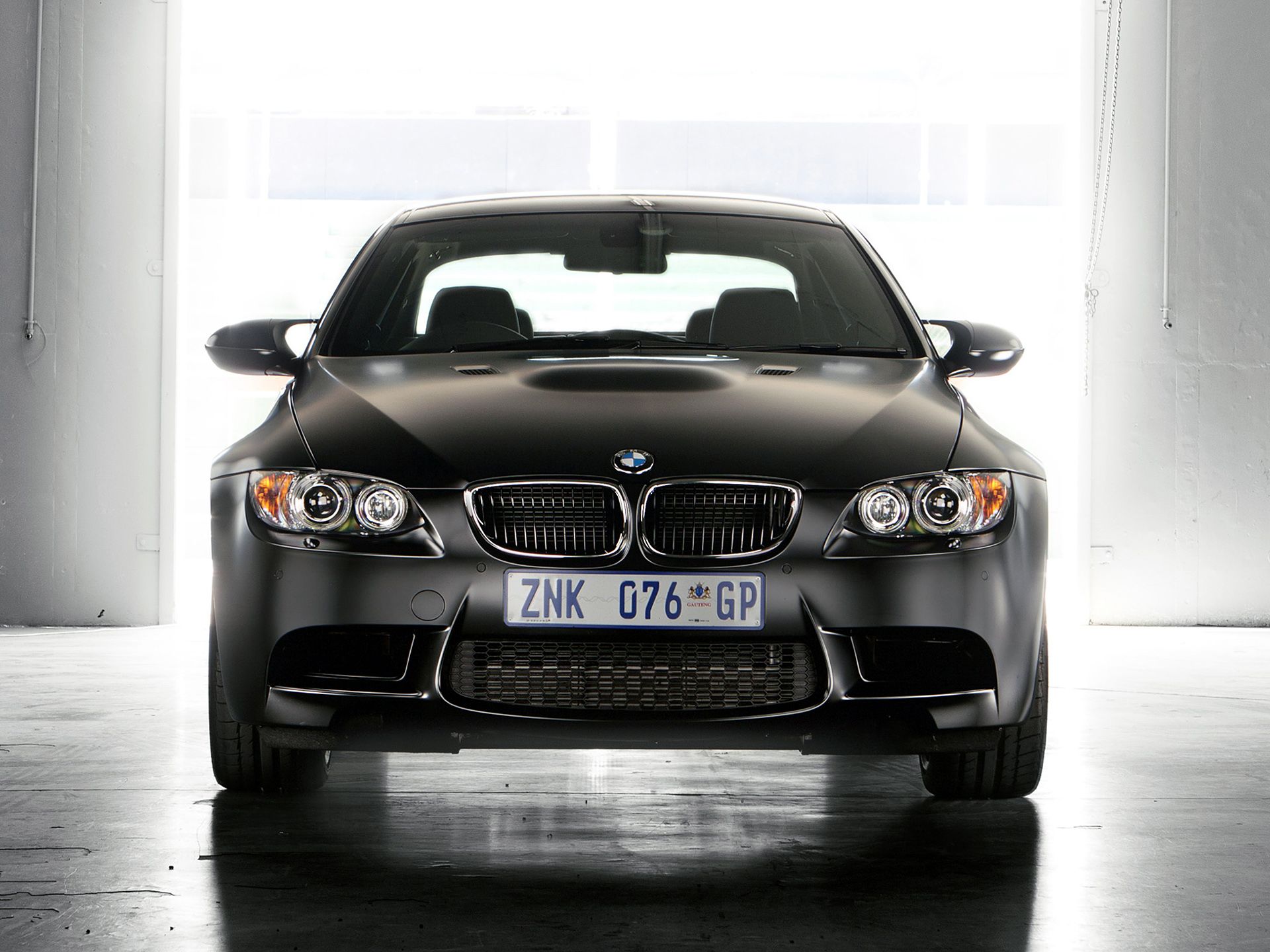 2013-BMW-M3-Frozen-Edition-003-1440