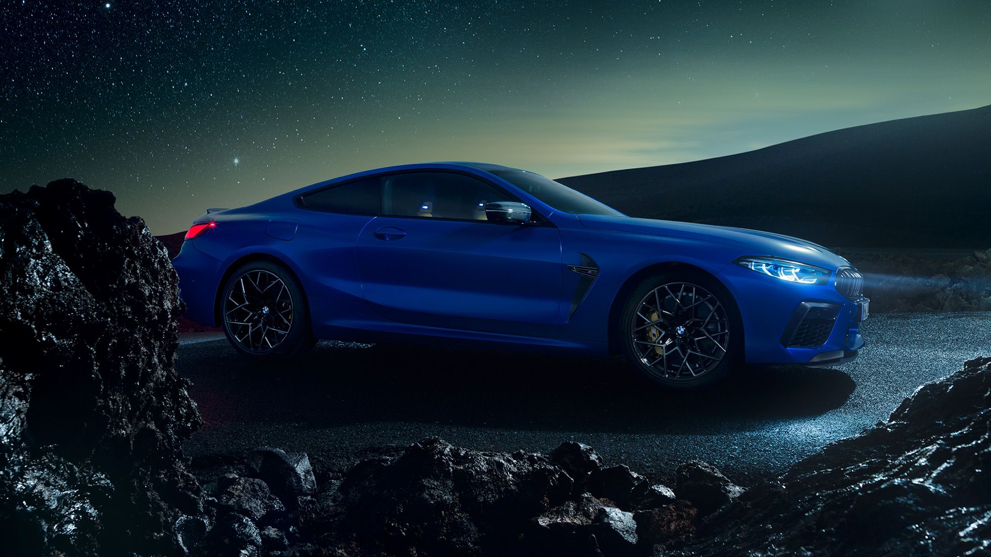 2019 BMW M8 Competition, blue, night sky, BMW