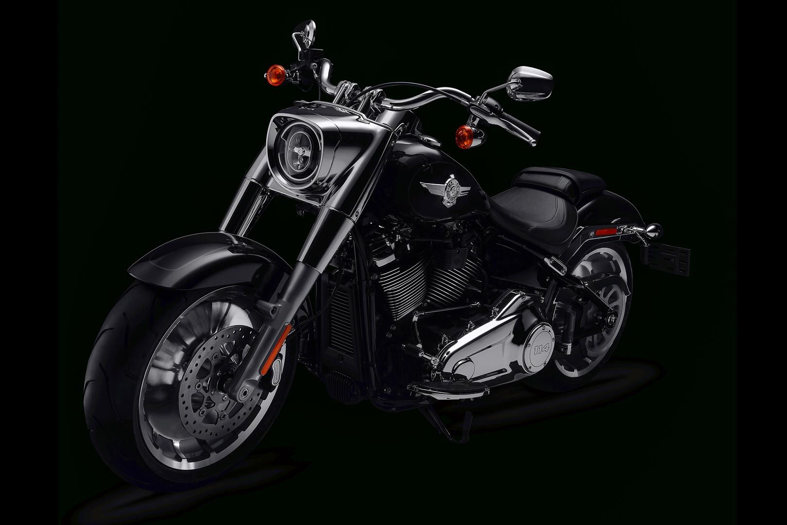 2021-Harley-Davidson-Fat-Boy-114-First-Look-cruiser-motorcycle-6