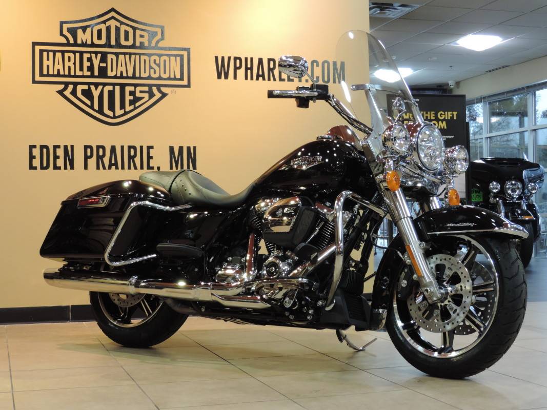 Here S Everything You Need To Know About The 21 Harley Davidson Road King