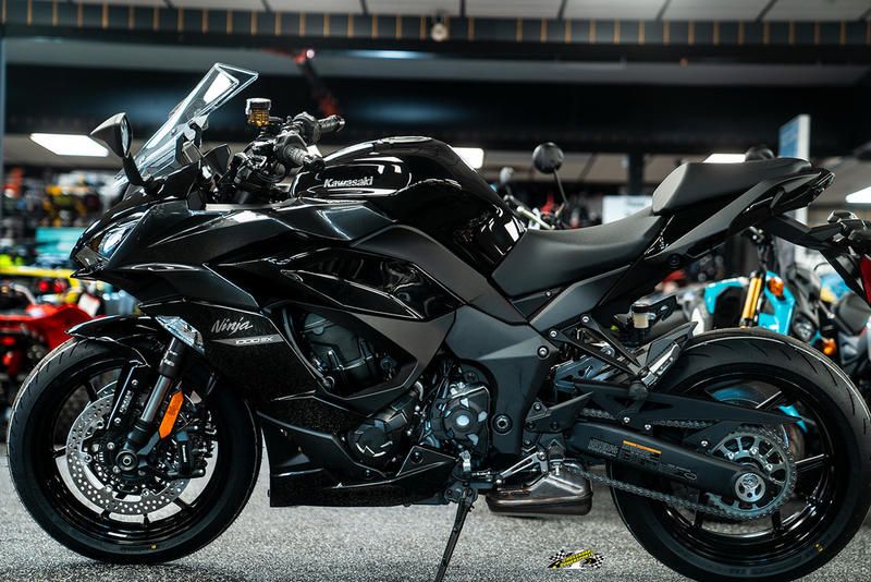 2021 Kawasaki Ninja 1000SX Black