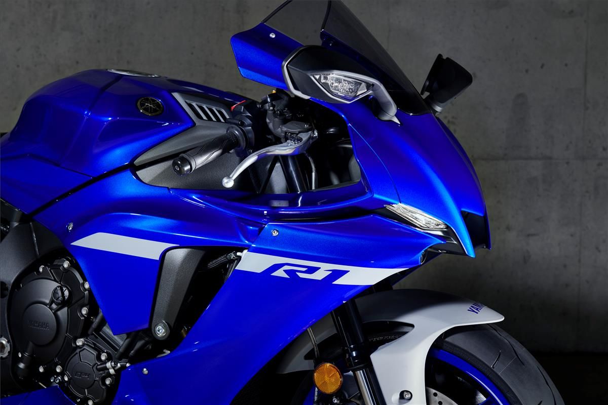 2021 Yamaha YZF-R1 Blue Detail