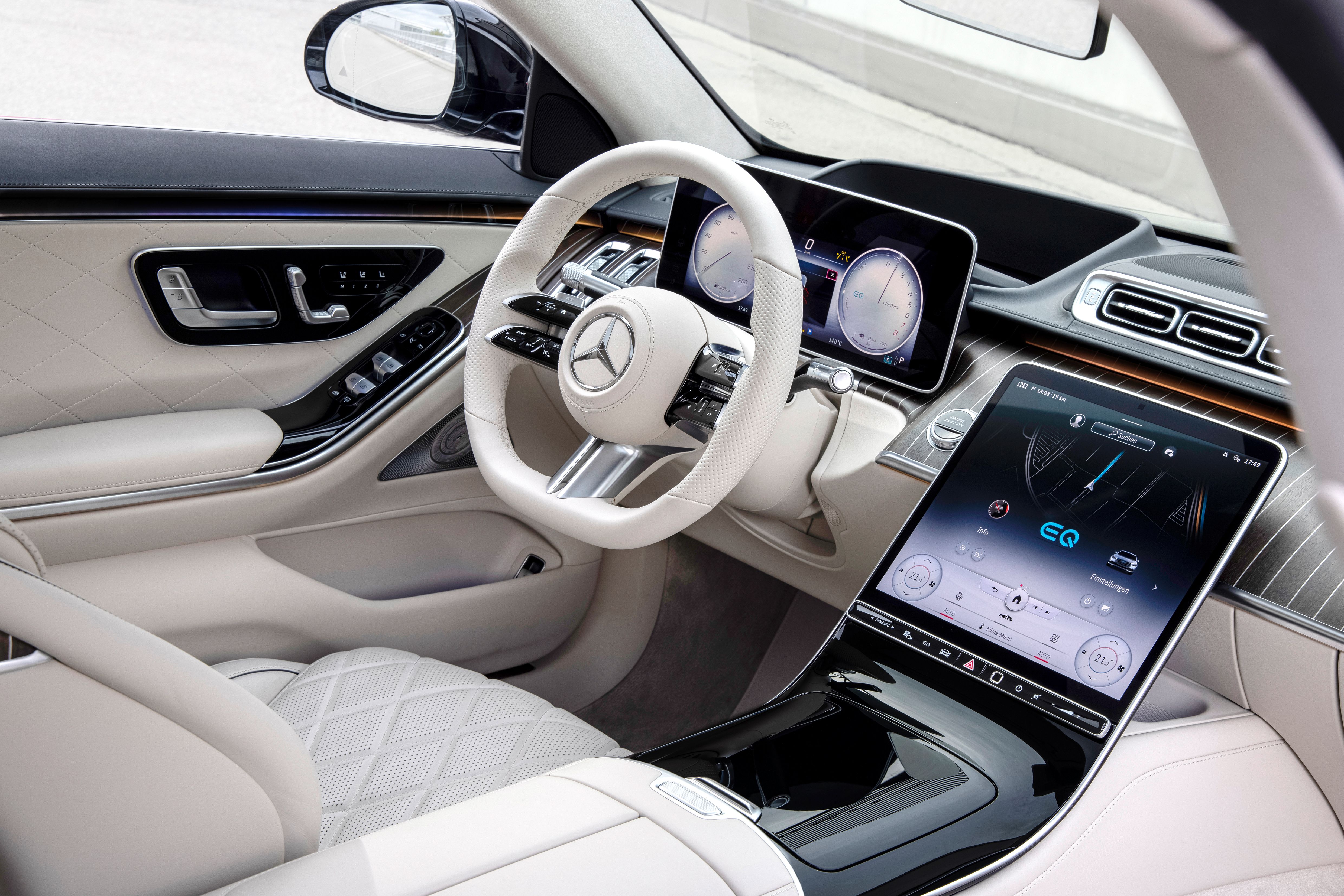 2022 Mercedes -Benz S-Class Plug-In Hybrid's Interior
